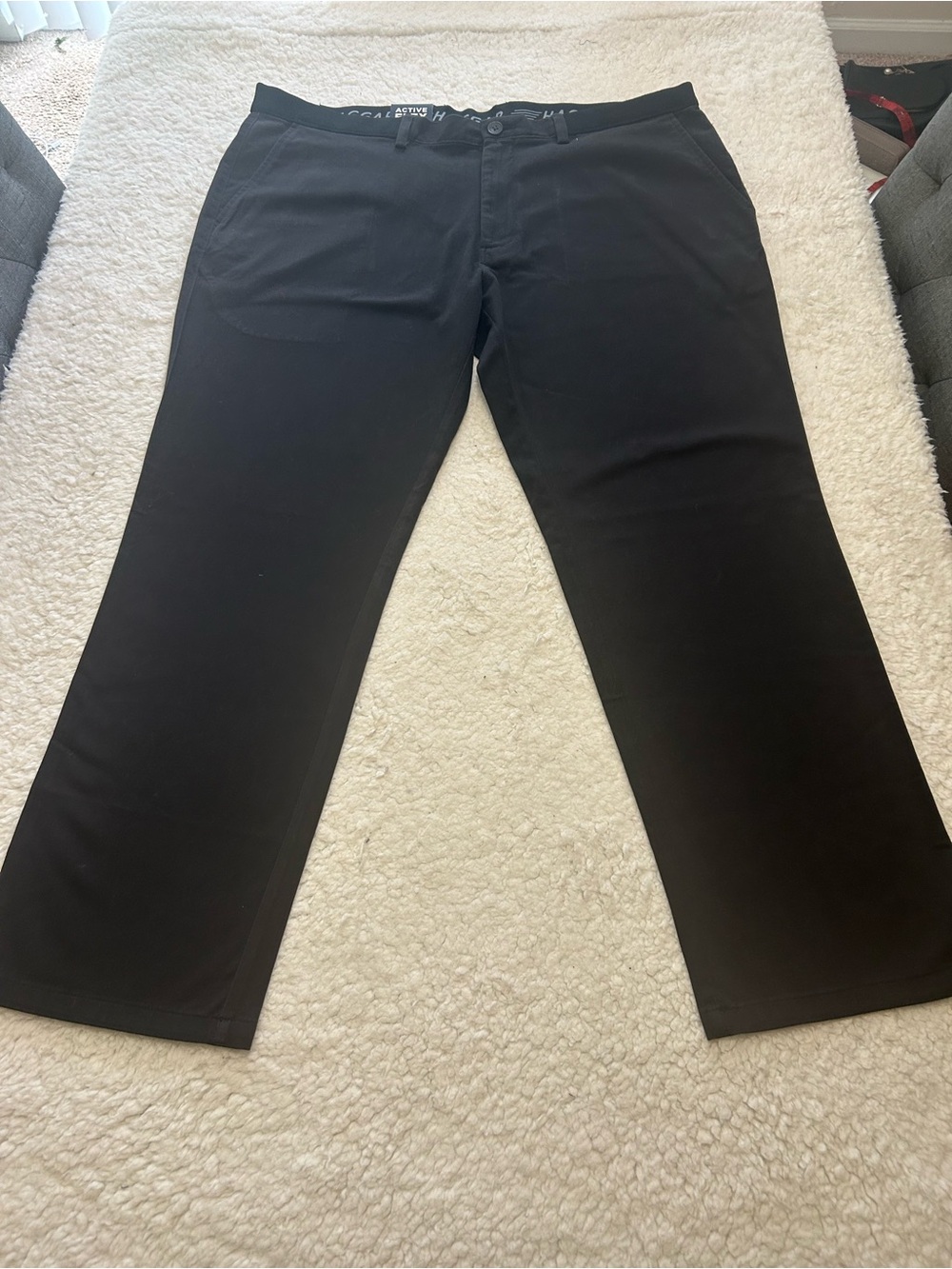 Haggar Black Chinos - Straight Fit